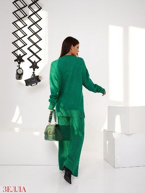 Теплий костюм зеленого кольору, в універсальному розмірі 42-48.