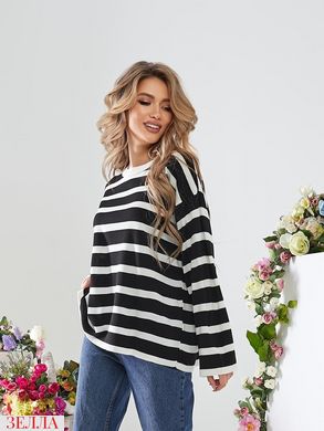 Топовий светр чорного кольору в смужку, в універсальному розмірі 42-46.