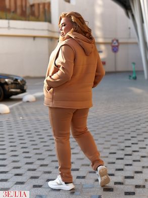 Женский утепленный спортивный однотонный костюм тройка кофта+штаны+жилетка из трикотажной ткани с начесом цвет бежевый размеры 50-52, 54-56