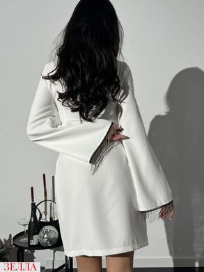 Сукня з металевою бахромою на рукавах в розмірі 42-44, 44-46, колір молоко.