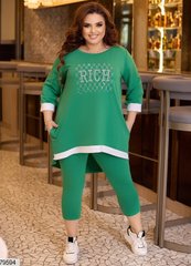 Женский летний трикотажный костюм удлиненная туника + капри зеленого цвета в размере 48-50, 52-54, 56-58, 60-62, 64-66
