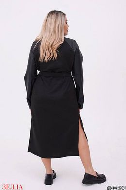 Трикотажна сукня прямого силуету з вставками з еко шкіри в розмірі 48-52, 54-58, колір чорний