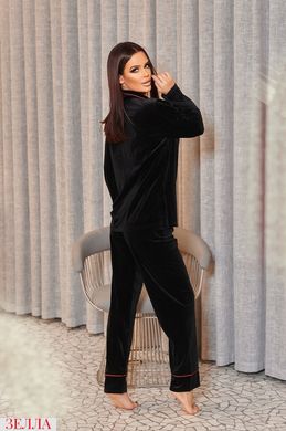 Женская пижама, в размере 42-44, 46-48 из качественной французской ткани – бархат, цвет черный.