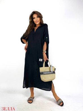 Довга сукня з капюшоном в розмірі 46-50, 52-56, колір чорний.