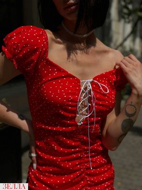 Сукня в дрібний горох в розмірі 42-44, 44-46, колір червоний.