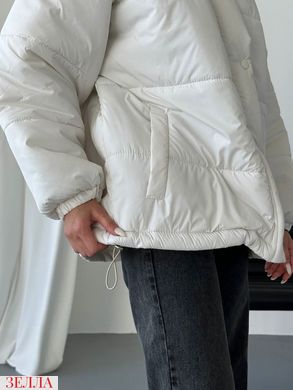 Зимова куртка в універсальному розмірі 42-46, колір молоко.