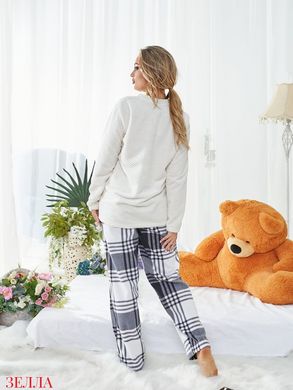 Дуже тепла домашня піжама на флісі у розмірі 50-52, 54-56, колір білий + клінитка