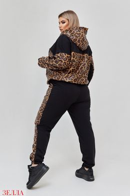 Леопардовий спортивний костюм в розмірі 48-50, 52-54, 56-58.