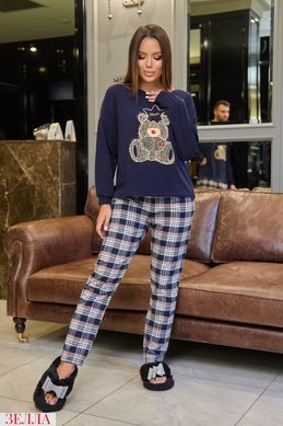 Демісезонна жіноча піжама "Ведмедик" в розмірі 42-44, 46-48, колір синій.