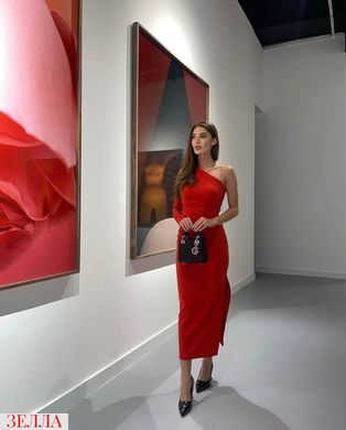 Сукня на одне плече червоного кольору, в розмірі 42-44, 44-46.