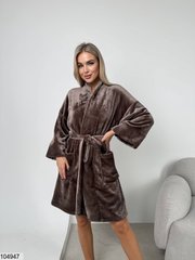 Теплий халат з пюшевої махри в розмірі 42-44, 46-48, 50-52, колір мокко.