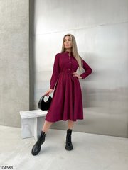 Елегантна вельветова сукня в розмірі 42-44, 46-48, колір бордовий.