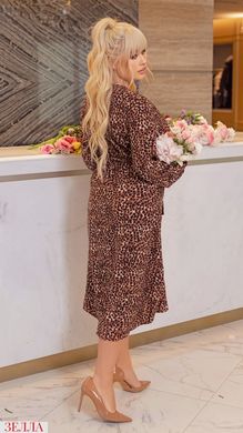 Сукня з глибоким декольте в розмірі 48-52, 54-58, кольору коричневий леопард.