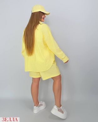Лляний костюм з шортами в розмірі 50-52, 54-56, 58-60, колір жовтий.