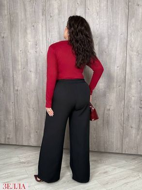 Широкі штани з високою посадкою в розмірі 48-50, 52-54, 56-58, 60-62, колір чорний.