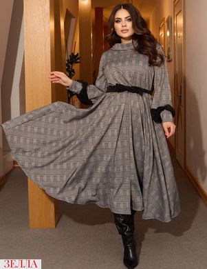 Демісезонна сукня в клітинку зі спідницею кльош та поясом, розмір 58-60, колір сірий