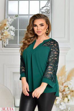 Блузка в романтичному стилі в розмірі 52-54, 56-58, 60-62, 64-66, колір зелений